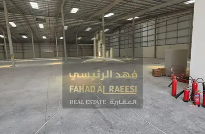 Warehouse - Studio - 1 Bathroom for rent in Umm Al Thuoob - Umm Al Quwain