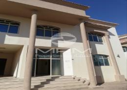 Outdoor Building image for: Villa - 4 bedrooms - 6 bathrooms for rent in Khalifa City A - Khalifa City - Abu Dhabi, Image 1