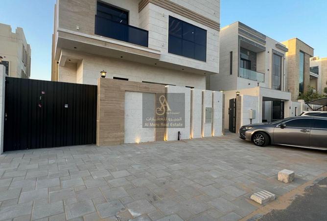 15639800 - Property Image 2