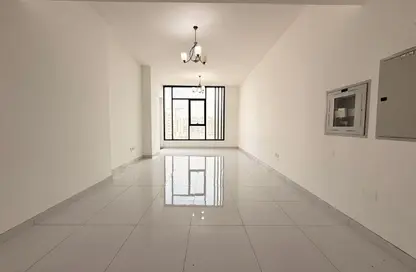 Apartment - 3 Bedrooms - 3 Bathrooms for rent in Al Warqa Western Residence - Al Warqa'a 1 - Al Warqa'a - Dubai