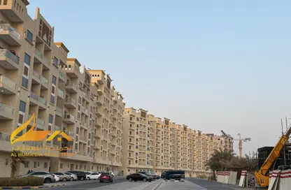 شقة - غرفة نوم - 2 حمامات للبيع في قرية الأميرة - عجمان