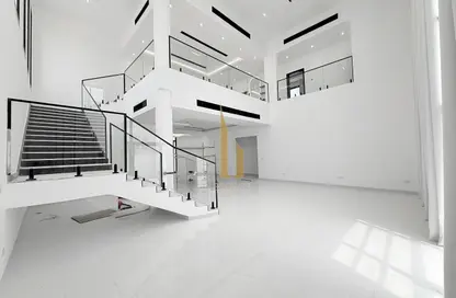 Villa - 5 Bedrooms - 5 Bathrooms for rent in Al Quoz 2 - Al Quoz - Dubai