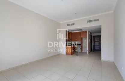Apartment - 1 Bathroom for sale in Ritaj A - Ritaj (Residential Complex) - Dubai Investment Park - Dubai