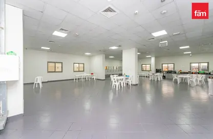 عمارة بالكامل - استوديو - 8 حمامات للبيع في الخوانيج 2 - الخوانيج - دبي