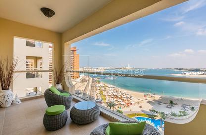 Apartment - 1 Bedroom - 2 Bathrooms for rent in Al Das - Shoreline Apartments - Palm Jumeirah - Dubai