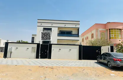 فيلا - 5 غرف نوم - 7 حمامات للبيع في 1 المويهات - المويهات - عجمان