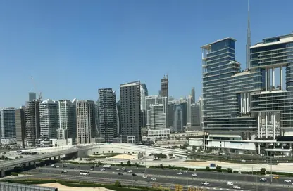 شقة - غرفة نوم - 2 حمامات للبيع في داماك تاورز من باراماونت - الخليج التجاري - دبي