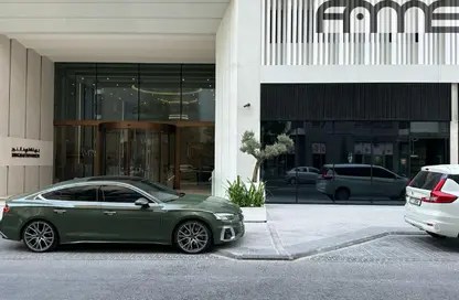 Shop - Studio for rent in Binghatti Phantom - Jumeirah Village Circle - Dubai