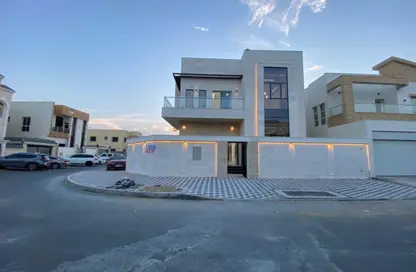 Villa - 5 Bedrooms - 7 Bathrooms for sale in Al Yasmeen 1 - Al Yasmeen - Ajman