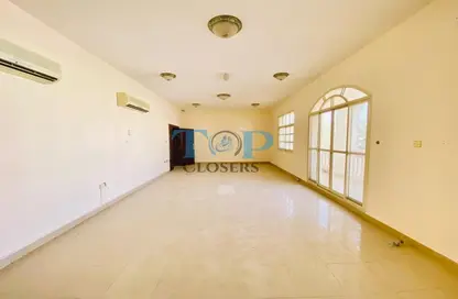 Apartment - 3 Bedrooms - 4 Bathrooms for rent in Hai Al Murabbaa - Central District - Al Ain