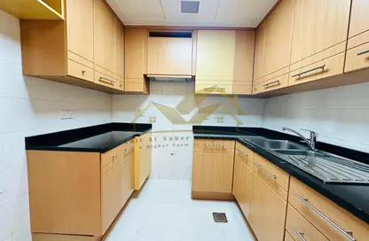 Apartment - 2 Bedrooms - 3 Bathrooms for rent in 21st Century Tower - Sheikh Zayed Road - Dubai