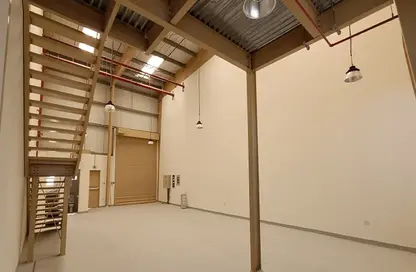 Warehouse - Studio - 1 Bathroom for rent in Jebel Ali Industrial 1 - Jebel Ali Industrial - Jebel Ali - Dubai