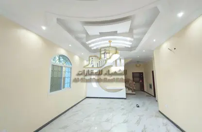 Apartment - 5 Bedrooms - 7 Bathrooms for rent in Al Mowaihat 3 - Al Mowaihat - Ajman