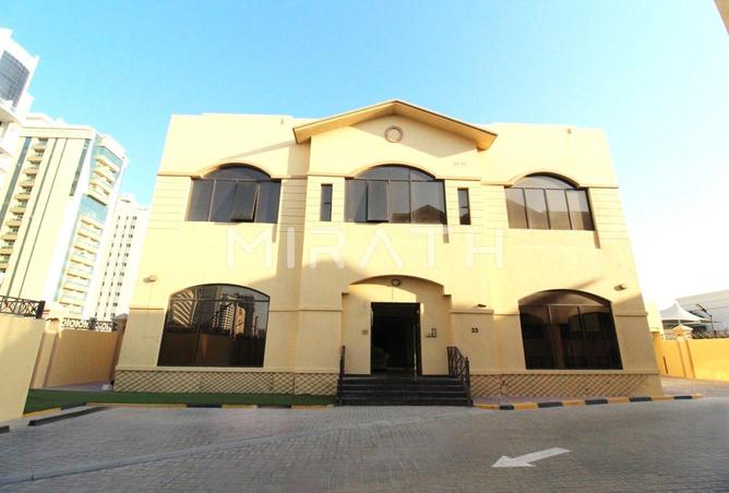 مجمع سكني - 6 غرف نوم - 6 حمامات للايجار في فلل البرشاء 1 - البرشاء 1 - البرشاء - دبي