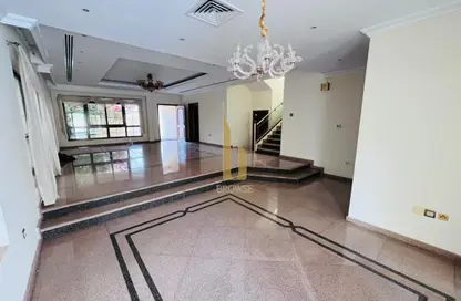 Villa - 4 Bedrooms - 4 Bathrooms for rent in Umm Suqeim 3 Villas - Umm Suqeim 3 - Umm Suqeim - Dubai