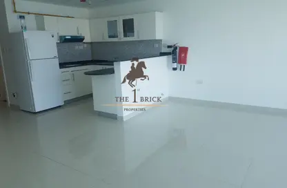 Apartment - 2 Bedrooms - 3 Bathrooms for rent in Marina Bay by DAMAC - Najmat Abu Dhabi - Al Reem Island - Abu Dhabi