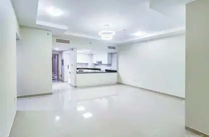 شقة - 2 غرف نوم - 3 حمامات للايجار في بروفايل ريزيدنس - مدينة دبي الرياضية - دبي