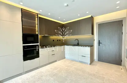 Apartment - 1 Bedroom - 2 Bathrooms for rent in Jasmine House - Jumeirah Garden City - Al Satwa - Dubai