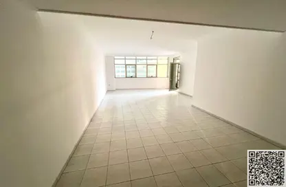 شقة - 3 غرف نوم - 4 حمامات للايجار في أبراج الراشدية - عجمان وسط المدينة - عجمان