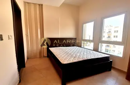 Apartment - 1 Bathroom for rent in Al Thamam 01 - Al Thamam - Remraam - Dubai