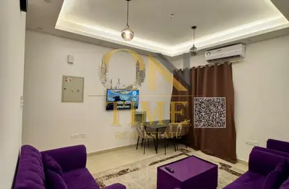 شقة - غرفة نوم - 2 حمامات للايجار في مساكن كورنيش عجمان - طريق كورنيش عجمان - عجمان