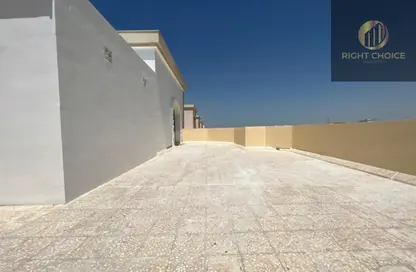 Apartment - Studio - 1 Bathroom for rent in Khalifa City A Villas - Khalifa City A - Khalifa City - Abu Dhabi