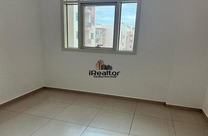 Apartment - 1 Bedroom - 2 Bathrooms for rent in Al Sabeel Building - Al Ghadeer - Abu Dhabi