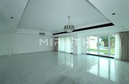 مجمع سكني - 4 غرف نوم - 5 حمامات للايجار في فلل البرشاء 1 - البرشاء 1 - البرشاء - دبي
