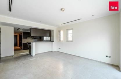 Villa - 3 Bedrooms - 5 Bathrooms for rent in Legacy - Jumeirah Park - Dubai