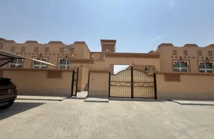 Villa - 4 Bedrooms - 7 Bathrooms for rent in Khalifa City A Villas - Khalifa City A - Khalifa City - Abu Dhabi