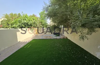 فيلا - 2 غرف نوم - 3 حمامات للايجار في الينابيع 15 - الينابيع - دبي