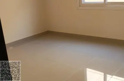سكن عمال - استوديو - 8 حمامات للايجار في المنطقة الصناعية رقم 17 - المنطقة الصناعية بالشارقة - الشارقة