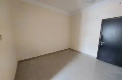 Apartment - Studio - 1 Bathroom for rent in Muwailih Building - Muwaileh - Sharjah
