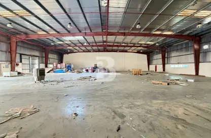Warehouse - Studio for rent in Phase 2 - Dubai Investment Park (DIP) - Dubai