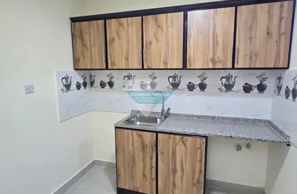Apartment - Studio - 1 Bathroom for rent in Mohamed Bin Zayed City Villas - Mohamed Bin Zayed City - Abu Dhabi
