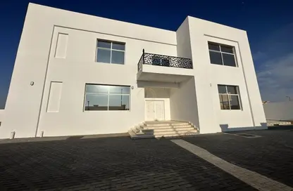 Outdoor Building image for: Villa - 4 Bedrooms - 6 Bathrooms for rent in Al Bateen - Al Ain, Image 1