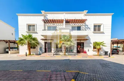 شقة - 3 غرف نوم - 4 حمامات للايجار في فلل البرشاء 1 - البرشاء 1 - البرشاء - دبي