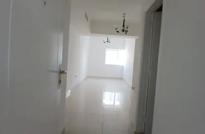 Apartment - 1 Bedroom - 1 Bathroom for rent in Al Khan - Sharjah