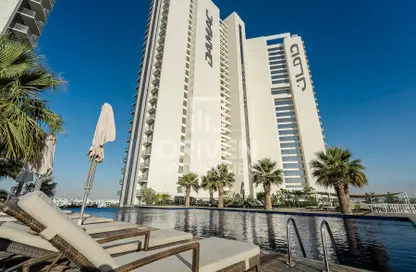 Apartment - 2 Bedrooms - 3 Bathrooms for rent in Golf Gate - DAMAC Hills - Dubai
