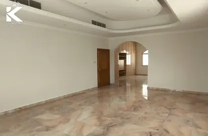 Villa - 6 Bedrooms - 7 Bathrooms for rent in Al Jurf 2 - Al Jurf - Ajman Downtown - Ajman