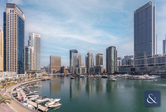 Apartment - 2 Bedrooms - 3 Bathrooms for sale in Delphine Tower - Marina Promenade - Dubai Marina - Dubai