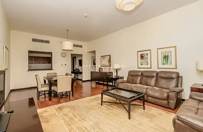 شقة - 2 غرف نوم - 4 حمامات للايجار في ابراج جرين ليك - (JLT) مجمع S - أبراج بحيرة الجميرا - دبي