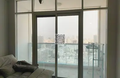 Apartment - 2 Bedrooms - 2 Bathrooms for sale in Oasis Tower - Al Rashidiya 1 - Al Rashidiya - Ajman