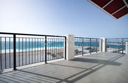 Apartment - 4 Bedrooms - 6 Bathrooms for sale in Port de La Mer - La Mer - Jumeirah - Dubai