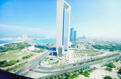 شقة - 2 غرف نوم - 3 حمامات للايجار في 4 برج الاتحاد - أبراج الاتحاد - شارع الكورنيش - أبوظبي