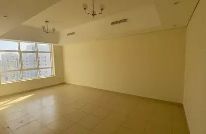 Apartment - 3 Bedrooms - 4 Bathrooms for sale in Al Khan Corniche - Al Khan - Sharjah