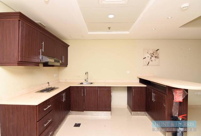 16027100 - Property Image 3