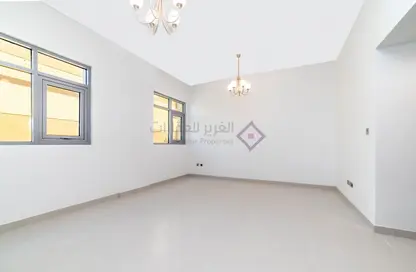 شقة - غرفة نوم - 2 حمامات للايجار في المرقبات - ديرة - دبي