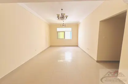 شقة - 2 غرف نوم - 2 حمامات للايجار في بناية مويليح 29 - مويلح - الشارقة شقة - 2 غرف نوم - 2 حمامات للايجار في بناية مويليح 29 - مويلح - الشارقة