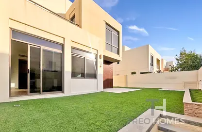 Townhouse - 4 Bedrooms - 4 Bathrooms for rent in Noor Townhouses - Town Square - Dubai